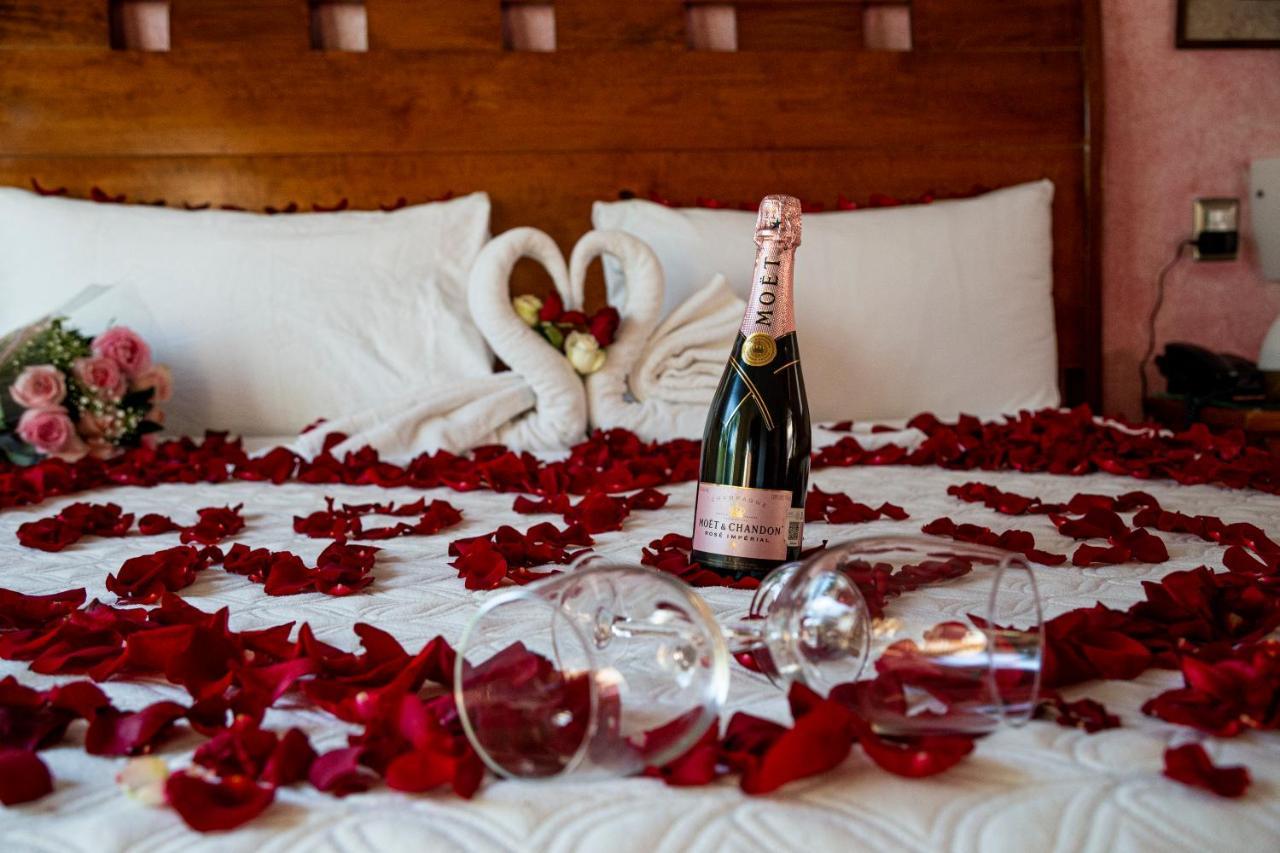 Nequi Hotel Boutique Тепоцтлан Екстериор снимка